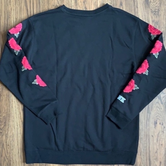 VS PINK Rose Sweatshirt - Black - Picture 3 of 5